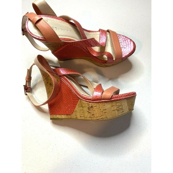 BCBG eneration pink strappy heel size 8.5 B leathe - Picture 2 of 9